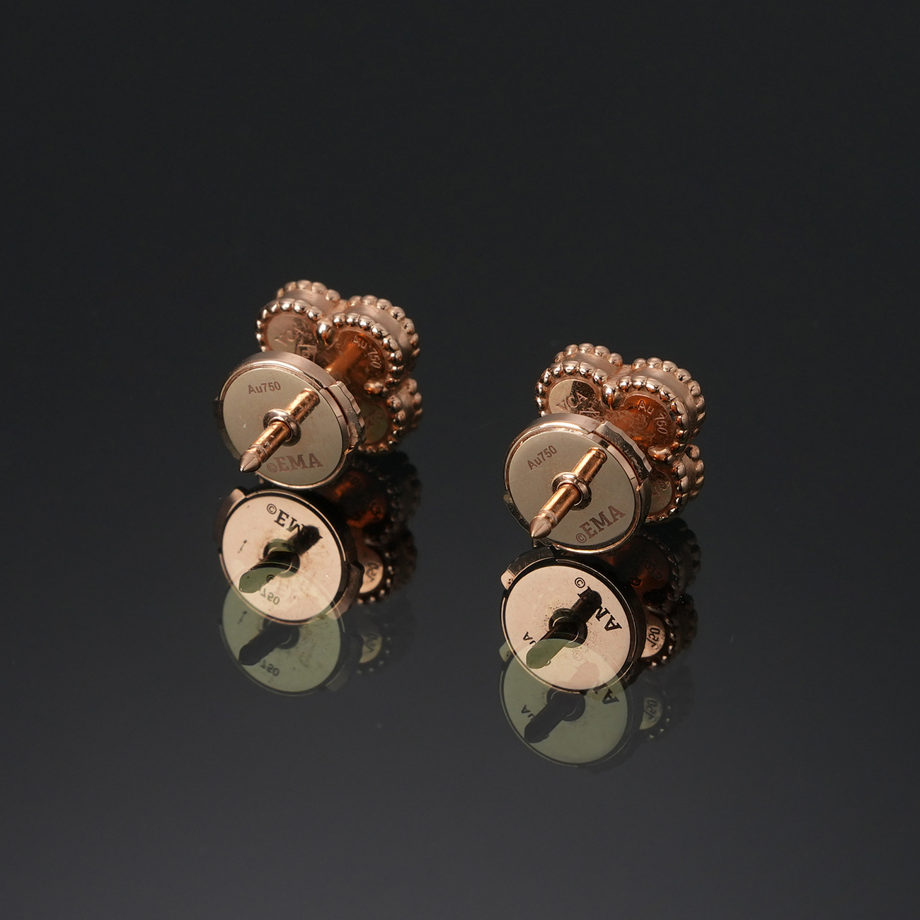 VAN CLEEF & ARPELS(USED)반클리프 스위트 알함브라 커넬리언 이어링